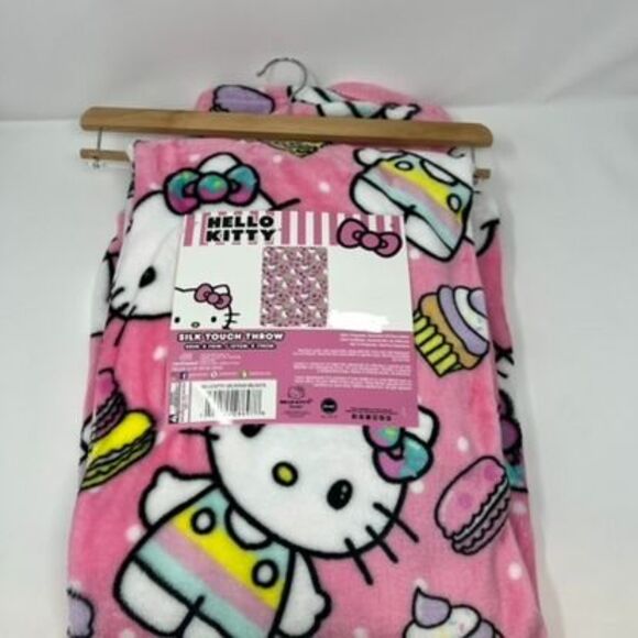 Hello Kitty Other - Hello kitty Sanrio Cupcakes and Macarons Throw (NEW RELEASE)
